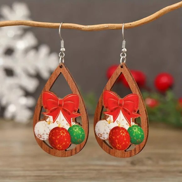 3/$12~Christmas Ornament Earrings - Picture 2 of 5